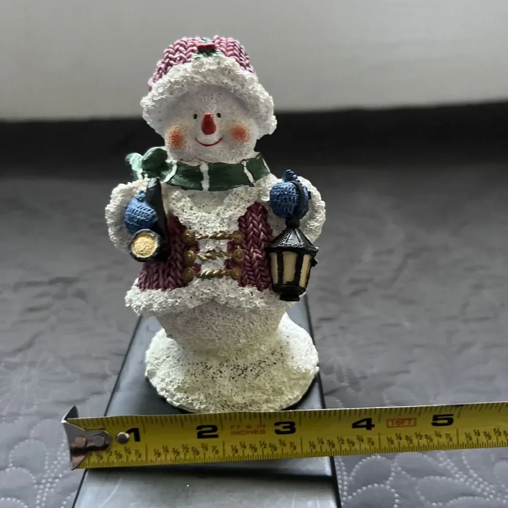 Vintage Resin Christmas Snowman Multicolor Figurine Holiday Winter Decor 5.5”H
